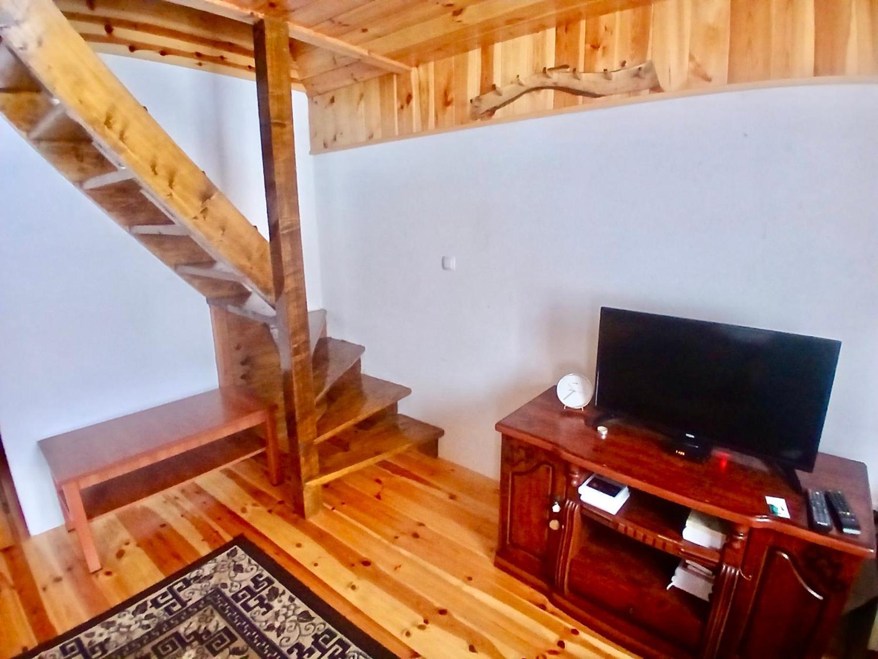 Ethno Cottage Momo Tepca 자블야크 외부 사진